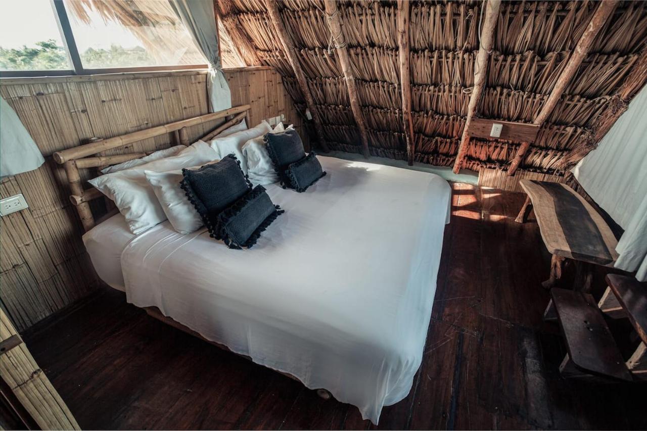 Hidden Treehouse Tulum Eco-Hotel ภายนอก รูปภาพ