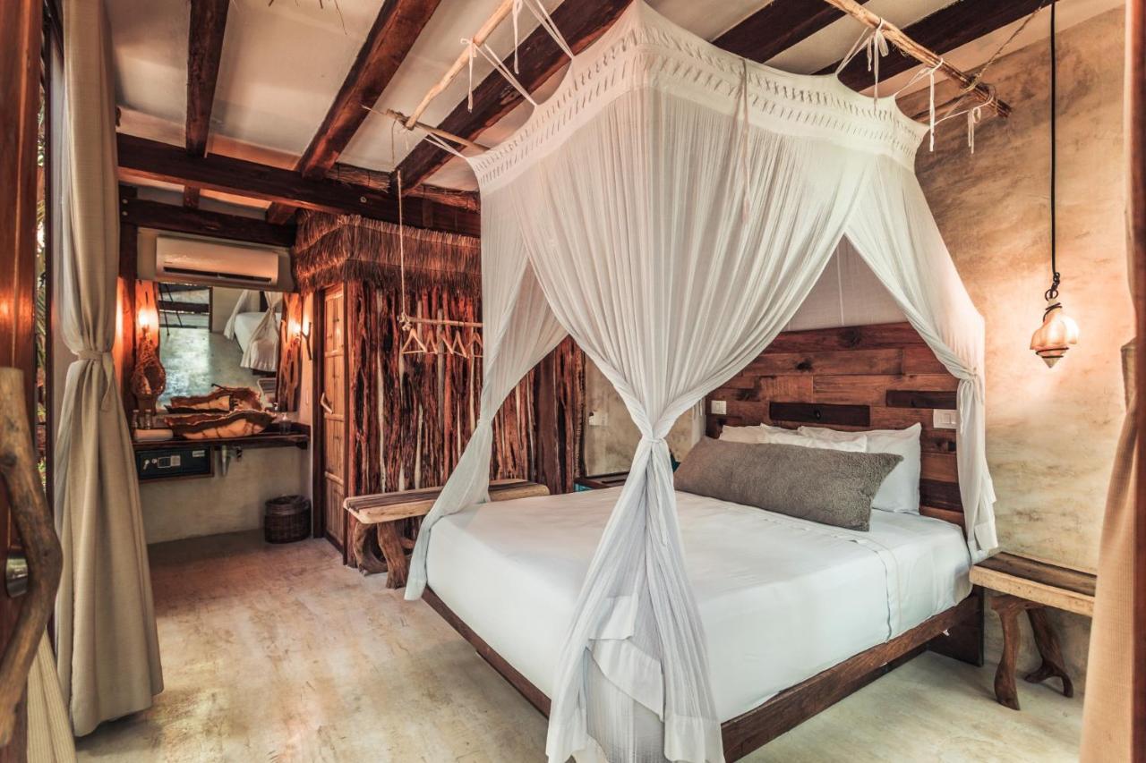Hidden Treehouse Tulum Eco-Hotel ภายนอก รูปภาพ